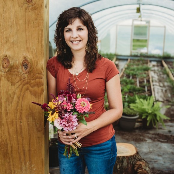 Meet your Posher, Taylor - Picture 1 of 1